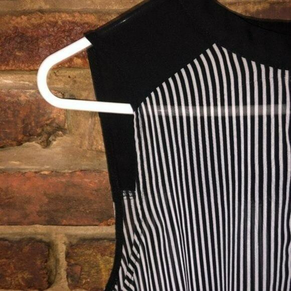 Bobeau Black & White Striped Half-Button High Low Tunic Top Women's Size Medium - Picture 3 of 7